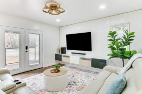 6 Mi to Spectrum Center Spacious Getaway with Deck